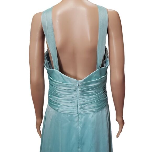 Belsoie Twisted Halter Tiffany Chiffon Gown Size 12 - Picture 4 of 16